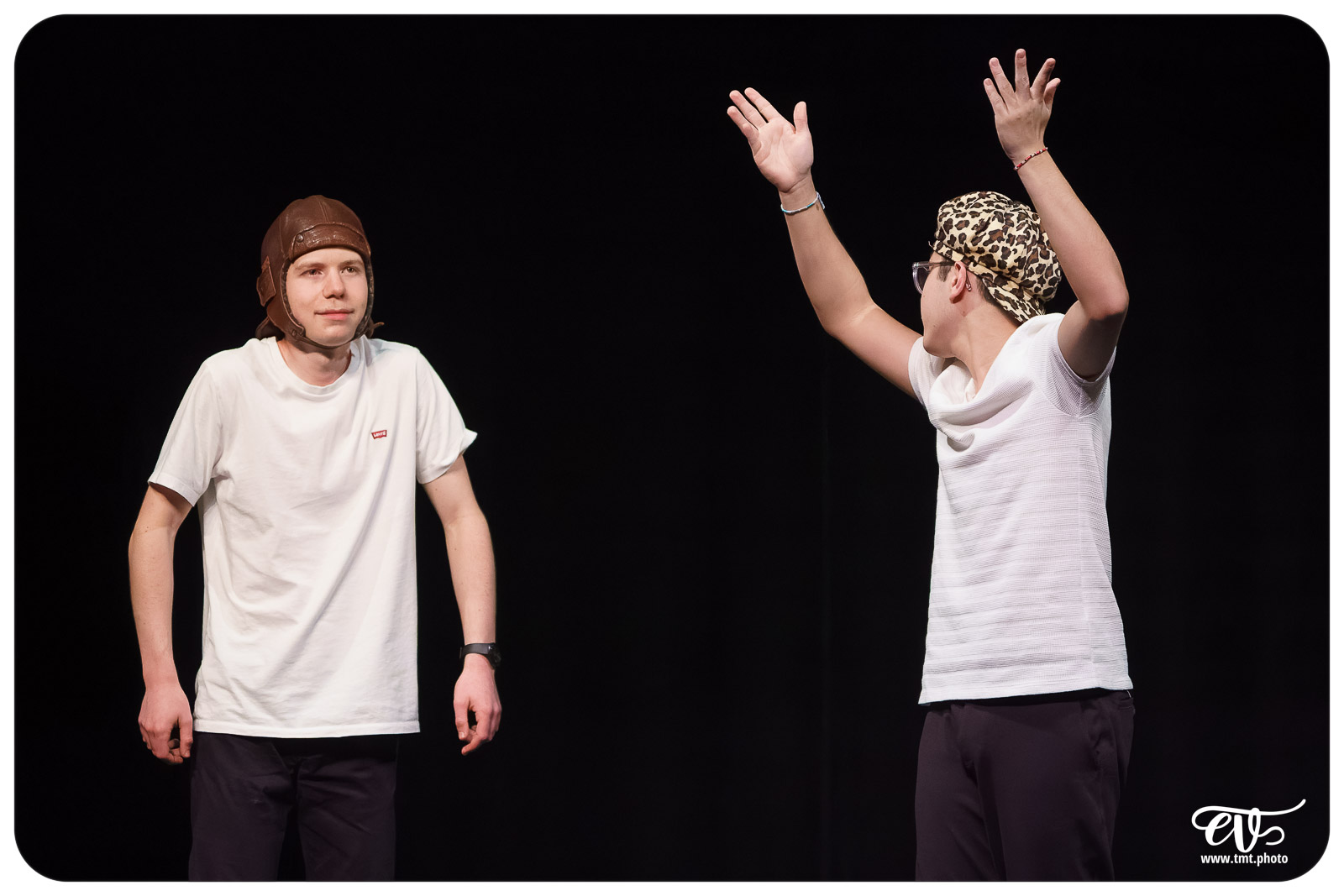 MAIS SONGEONS À RÉPÉTER S'IL VOUS PLAIT !